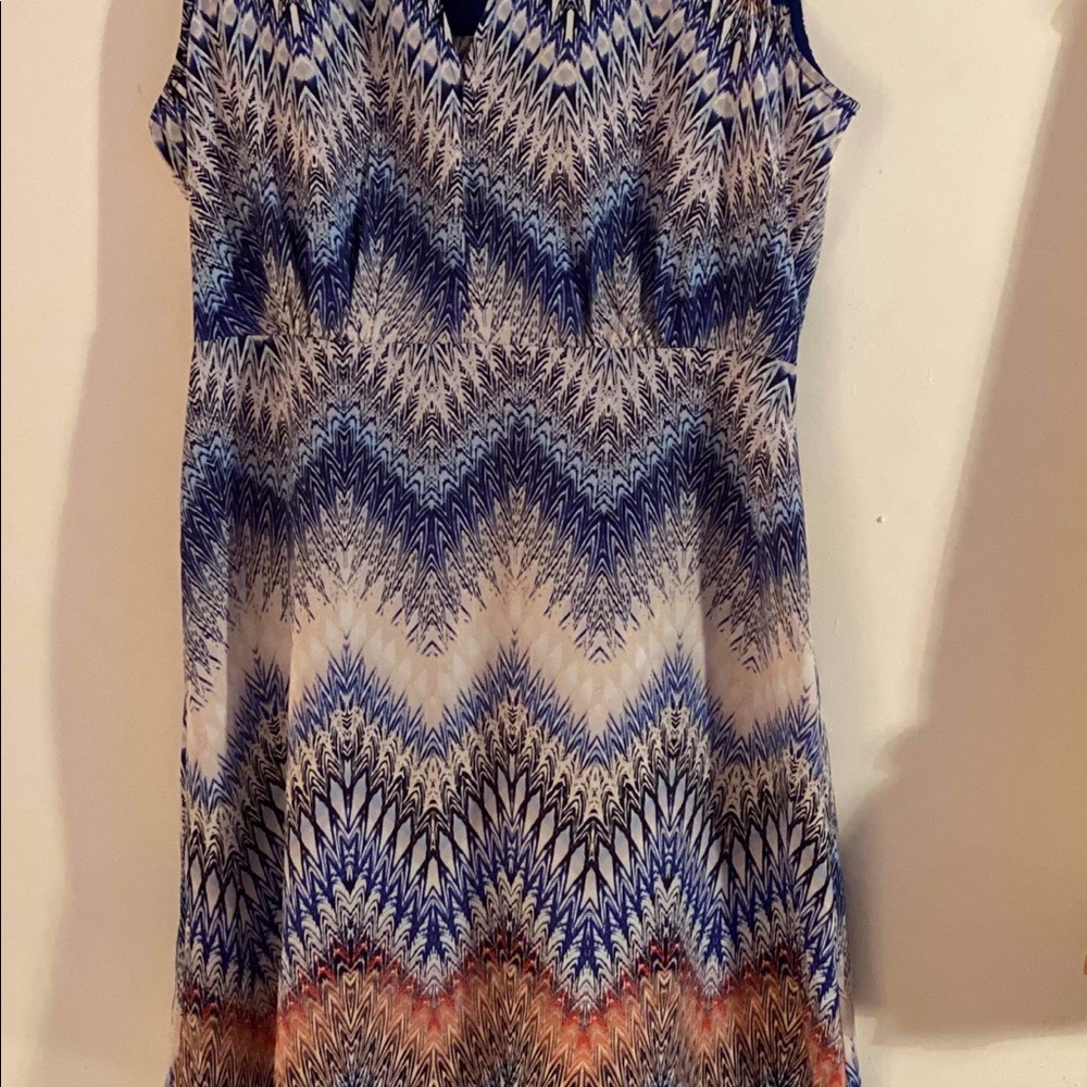 Dress - Picture 12 of 12